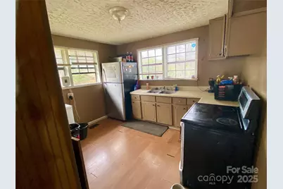 137 Bellvue Street, Forest City, NC 28043 - Photo 8