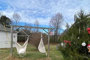 137 Bellvue St, Forest City, NC 28043 - Photo 20