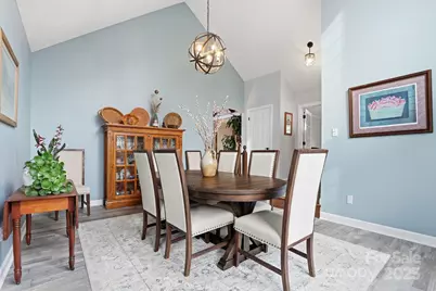 301 Chestnut Lane, Statesville, NC 28625 - Photo 10