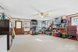 301 Chestnut Ln, Statesville, NC 28625 - Photo 24