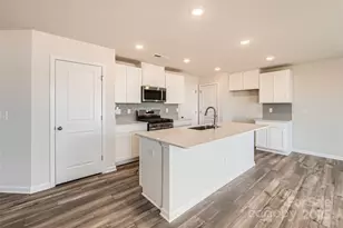 222 Cassius Dr, Troutman, NC 28166 - Photo 4