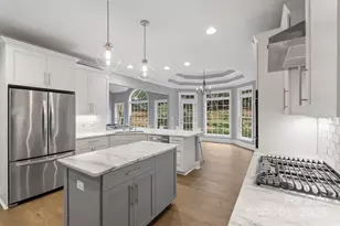 1404 Mt Isle Harbor Dr, Charlotte, NC 28214 - Photo 14