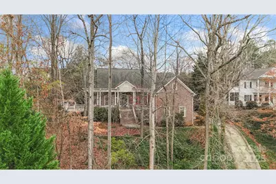 1404 Mt Isle Harbor Drive, Charlotte, NC 28214 - Photo 2