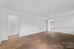 326 Neal Dr, Charlotte, NC 28213 - Photo 6