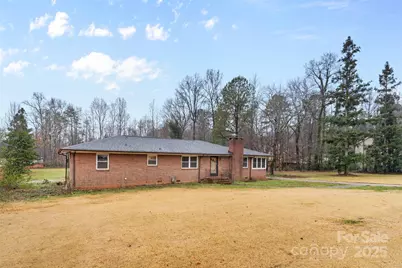 326 Neal Drive, Charlotte, NC 28213 - Photo 18