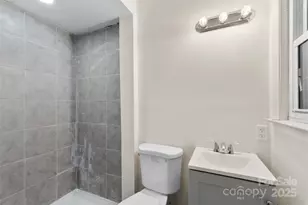 326 Neal Dr, Charlotte, NC 28213 - Photo 10