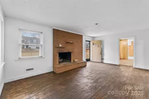 326 Neal Dr, Charlotte, NC 28213 - Photo 1