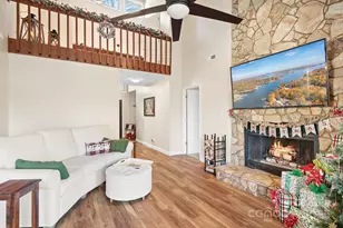 9044 Spanish Wells Ct, Tega Cay, SC 29708 - Photo 8