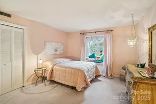 2 Creekside Ln, Asheville, NC 28803 - Photo 16