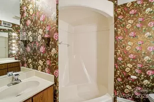 2 Creekside Ln, Asheville, NC 28803 - Photo 18