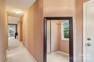 2 Creekside Ln, Asheville, NC 28803 - Photo 4