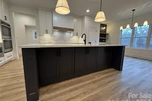 112 Wexford Pointe, Hickory, NC 28601 - Photo 10