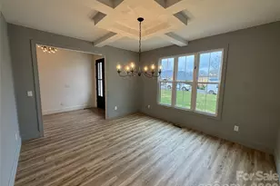 112 Wexford Pointe, Hickory, NC 28601 - Photo 6