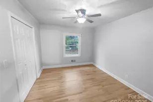 2009 Hickory Grove Rd, Gastonia, NC 28056 - Photo 4