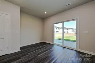 1313 30th St Ln NE, Conover, NC 28613 - Photo 10