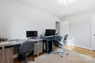 4417 Oak Dr, Charlotte, NC 28269 - Photo 22