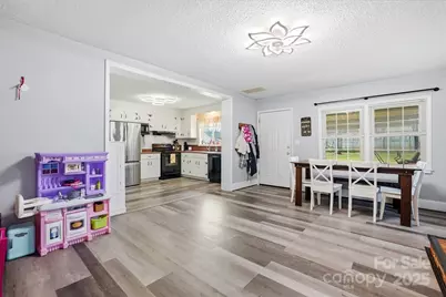 4417 Oak Drive, Charlotte, NC 28269 - Photo 12