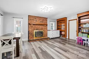 4417 Oak Dr, Charlotte, NC 28269 - Photo 10