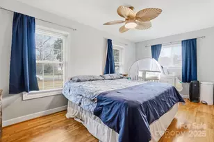 4417 Oak Dr, Charlotte, NC 28269 - Photo 16