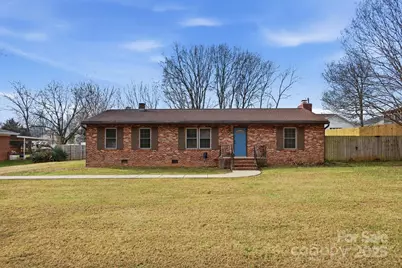 4417 Oak Drive, Charlotte, NC 28269 - Photo 2