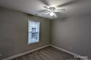 1741 Wilburn Park Dr, Charlotte, NC 28269 - Photo 10