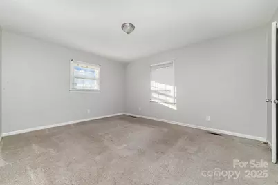 9926 Rockmeadow Drive, Charlotte, NC 28216 - Photo 10