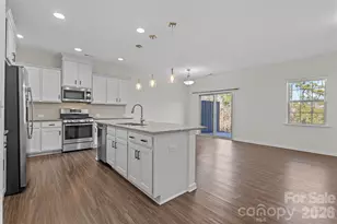 620 Amber Meadows Way, Tega Cay, SC 29708 - Photo 8