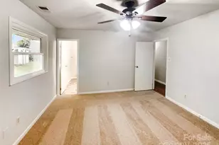 506 King Arthur Dr, Gastonia, NC 28056 - Photo 14