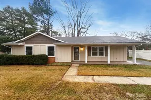 506 King Arthur Dr, Gastonia, NC 28056 - Photo 1