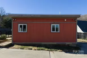 206 Martin Rd, Swannanoa, NC 28778 - Photo 36