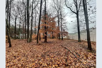 8225 Teeter Drive, Charlotte, NC 28215 - Photo 16