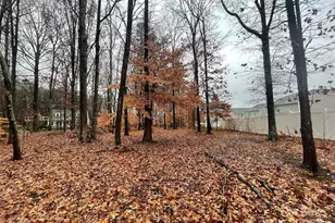 8225 Teeter Dr, Charlotte, NC 28215 - Photo 16