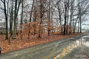 8225 Teeter Dr, Charlotte, NC 28215 - Photo 14