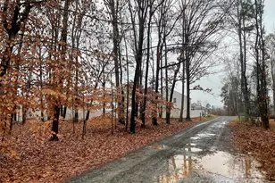 8225 Teeter Dr, Charlotte, NC 28215 - Photo 12