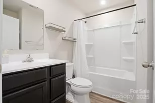 6101 Cutwater Cir, Charlotte, NC 28269 - Photo 18