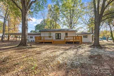 8625 Cedarbrook Drive, Charlotte, NC 28215 - Photo 42