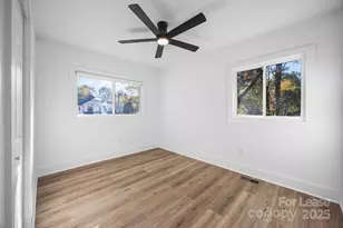 8625 Cedarbrook Dr, Charlotte, NC 28215 - Photo 24