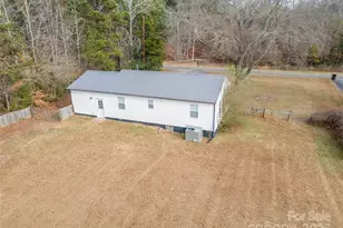 5507 Green Rd, Stanley, NC 28164 - Photo 4