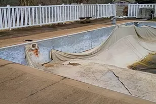 141 Justice Dr, Rutherfordton, NC 28139 - Photo 4