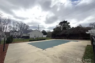 1515 Sylvia Ct, Charlotte, NC 28205 - Photo 16