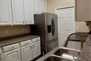 2000 Olde Eastwood Village Blvd, Asheville, NC 28803 - Photo 6