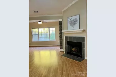 2000 Olde Eastwood Village Boulevard #305, Asheville, NC 28803 - Photo 4