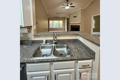 2000 Olde Eastwood Village Boulevard #305, Asheville, NC 28803 - Photo 14