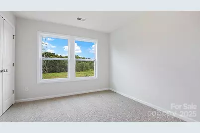 375 Creekview Road, Hendersonville, NC 28792 - Photo 18