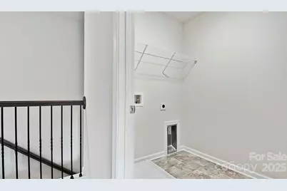 375 Creekview Road, Hendersonville, NC 28792 - Photo 16