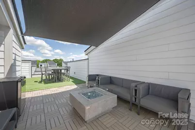 1033 Wesley Terrace Avenue, Charlotte, NC 28208 - Photo 22