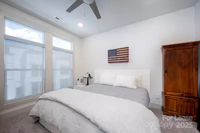 1033 Wesley Terrace Avenue, Charlotte, NC 28208 - Photo 16