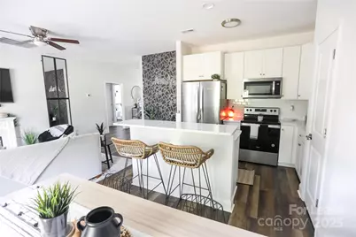 2734 Kendrick Avenue, Charlotte, NC 28269 - Photo 4