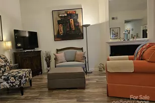 11105 Silkwood Ct, Charlotte, NC 28226 - Photo 2