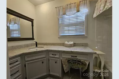 11105 Silkwood Court, Charlotte, NC 28226 - Photo 8